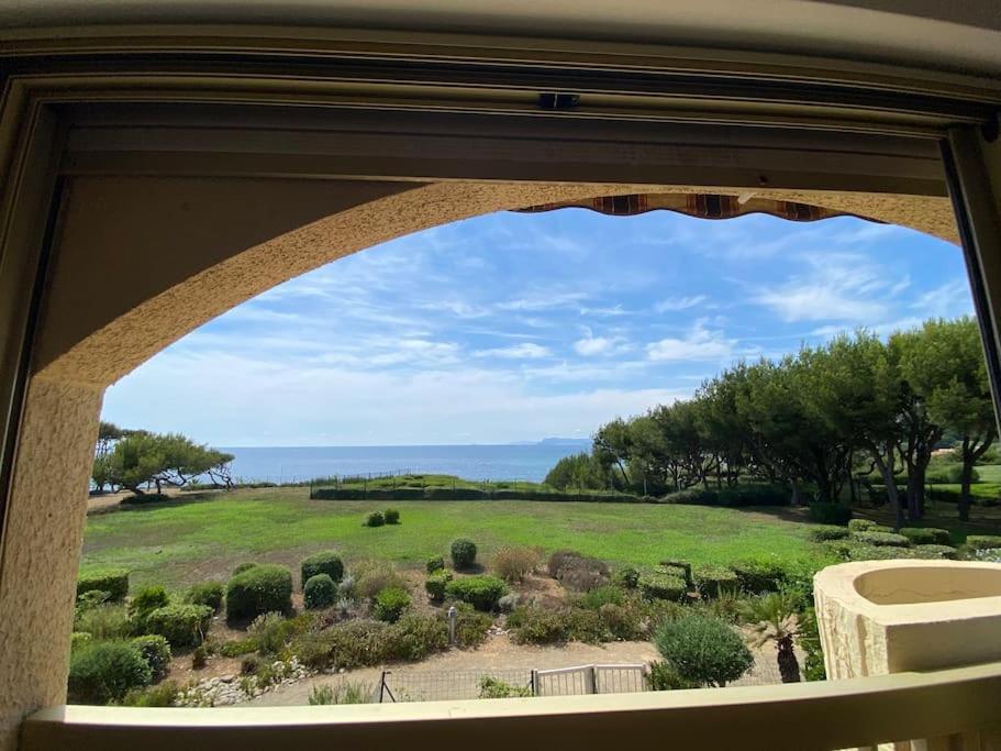 Apartament Sea-View - Wifi - Parking Six-Fours-les-Plages Zewnętrze zdjęcie